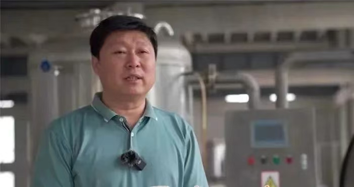 校友风采 | 吕志远：创新融合双工艺，打造鲁酒新风味